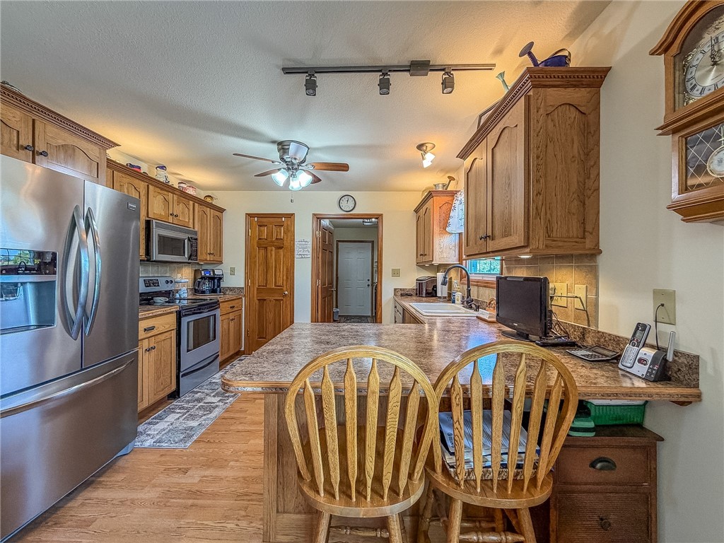 2309 Lakeview Drive Property Photo 12