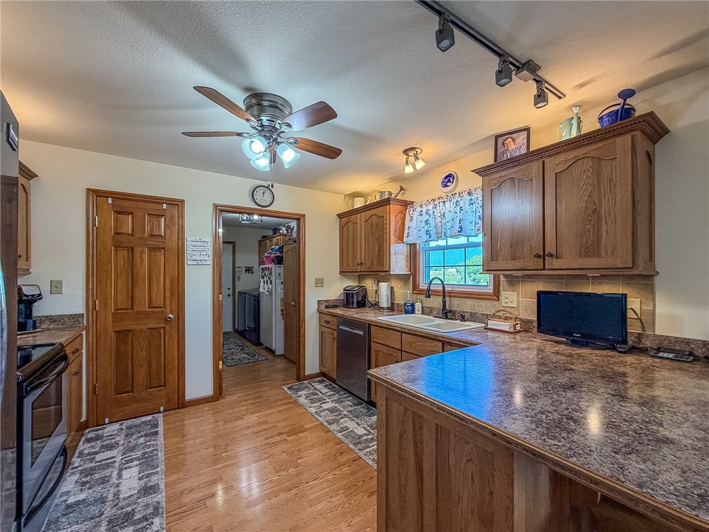 2309 Lakeview Drive Property Photo 13