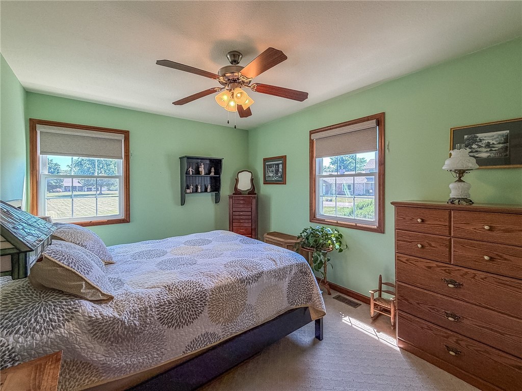 2309 Lakeview Drive Property Photo 21