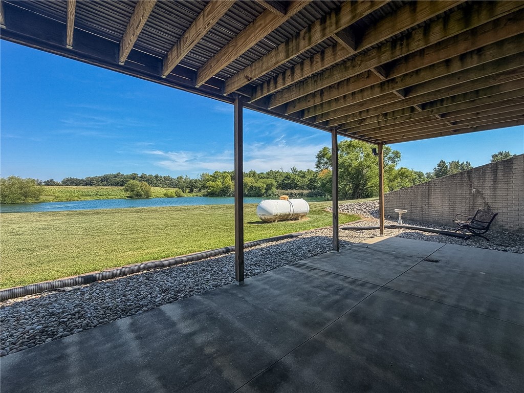 2309 Lakeview Drive Property Photo 40