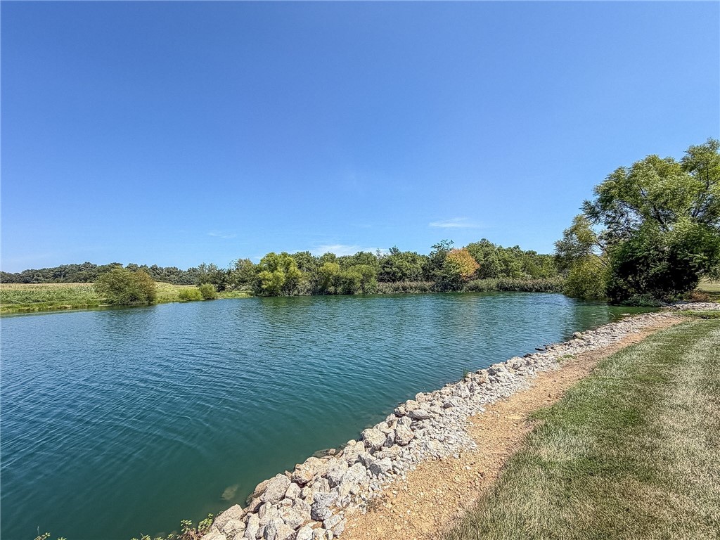 2309 Lakeview Drive Property Photo 44