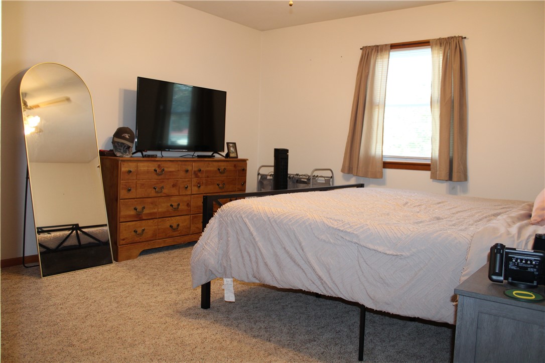 1024 E Northland Drive Property Photo 10