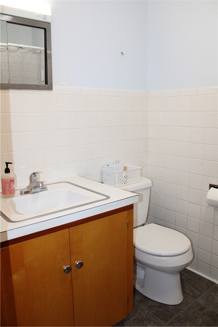 1024 E Northland Drive Property Photo 18
