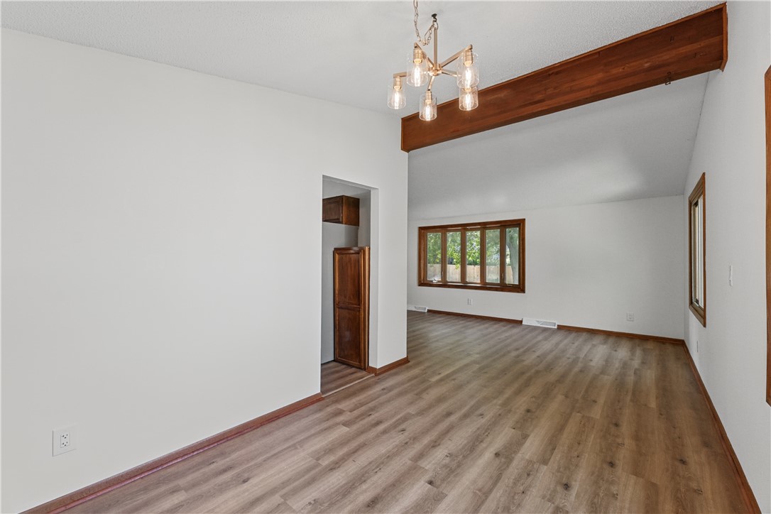 1423 Golf Terrace Property Photo 16