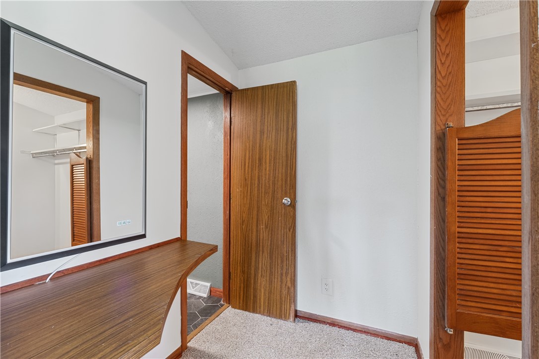 1423 Golf Terrace Property Photo 39
