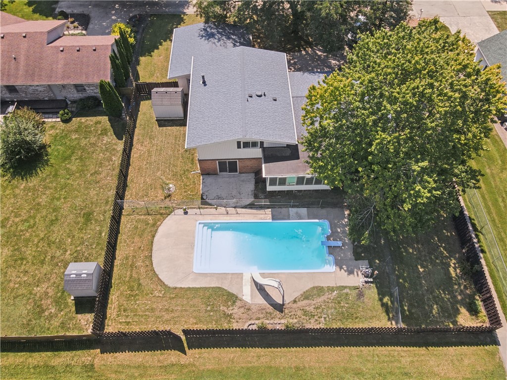 1423 Golf Terrace Property Photo 46