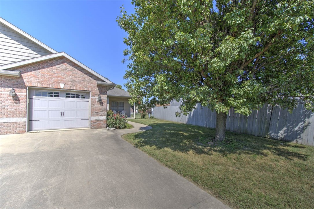 1354 Kays Court Property Photo 1