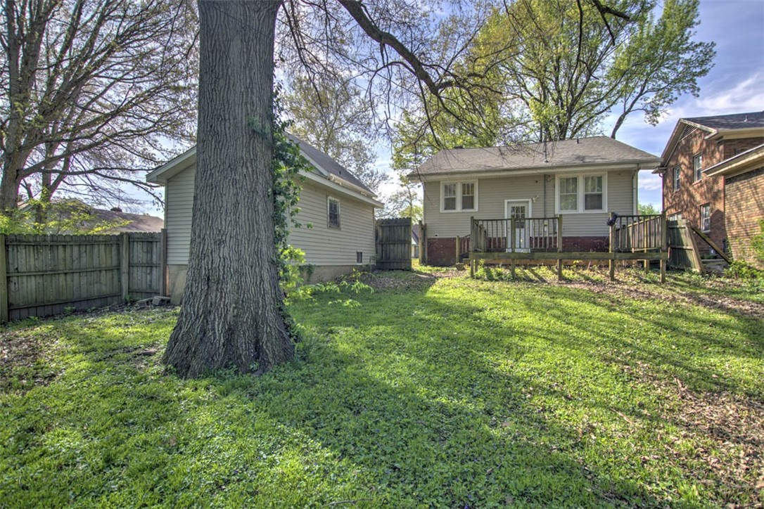 1336 W Riverview Avenue Property Photo 16