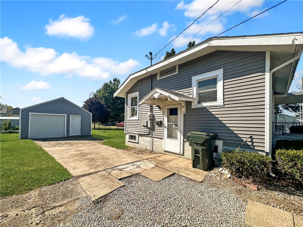 302 16th Street Property Photo 14
