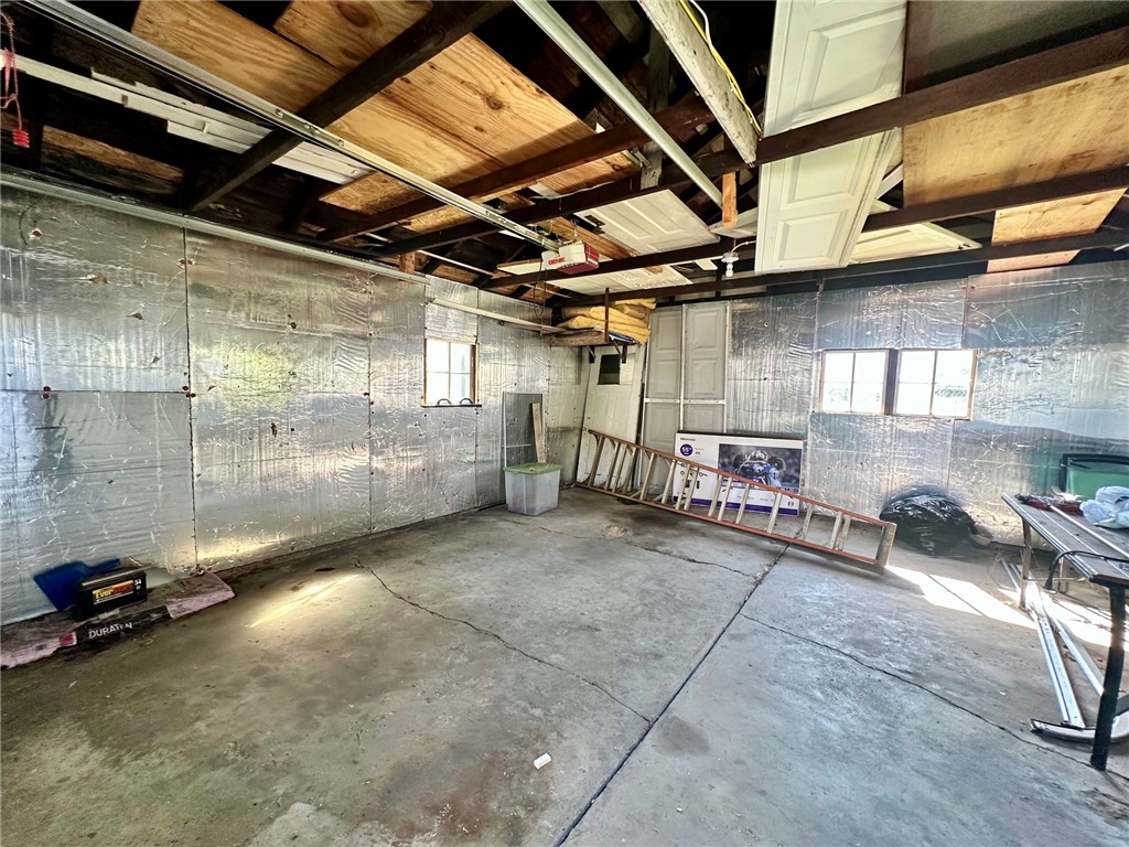302 16th Street Property Photo 15
