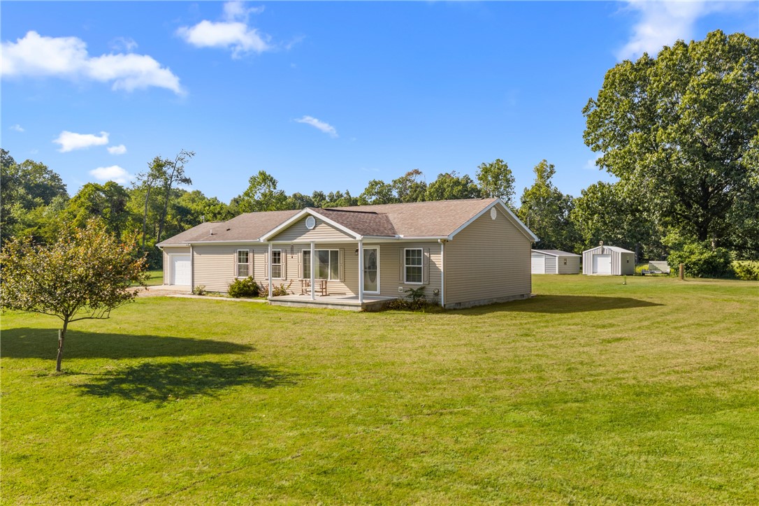 15084 E Us-40 Property Photo 3