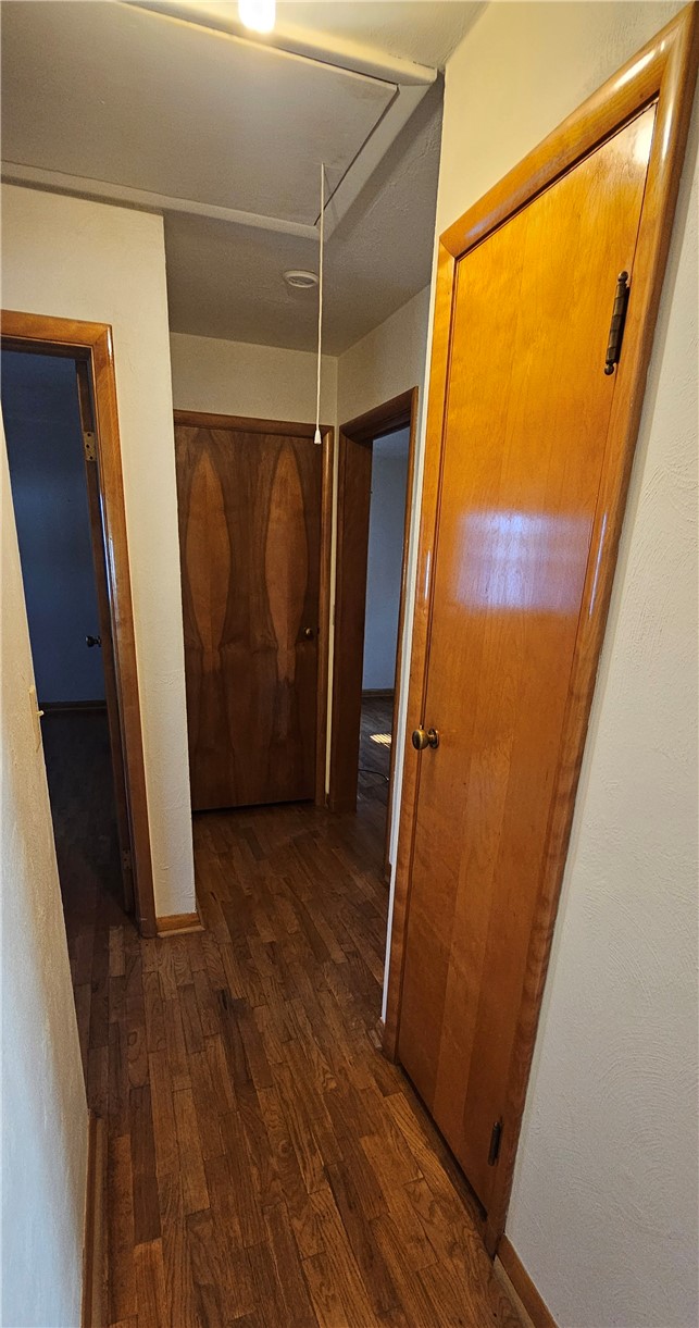 300 S Columbia Street Property Photo 16