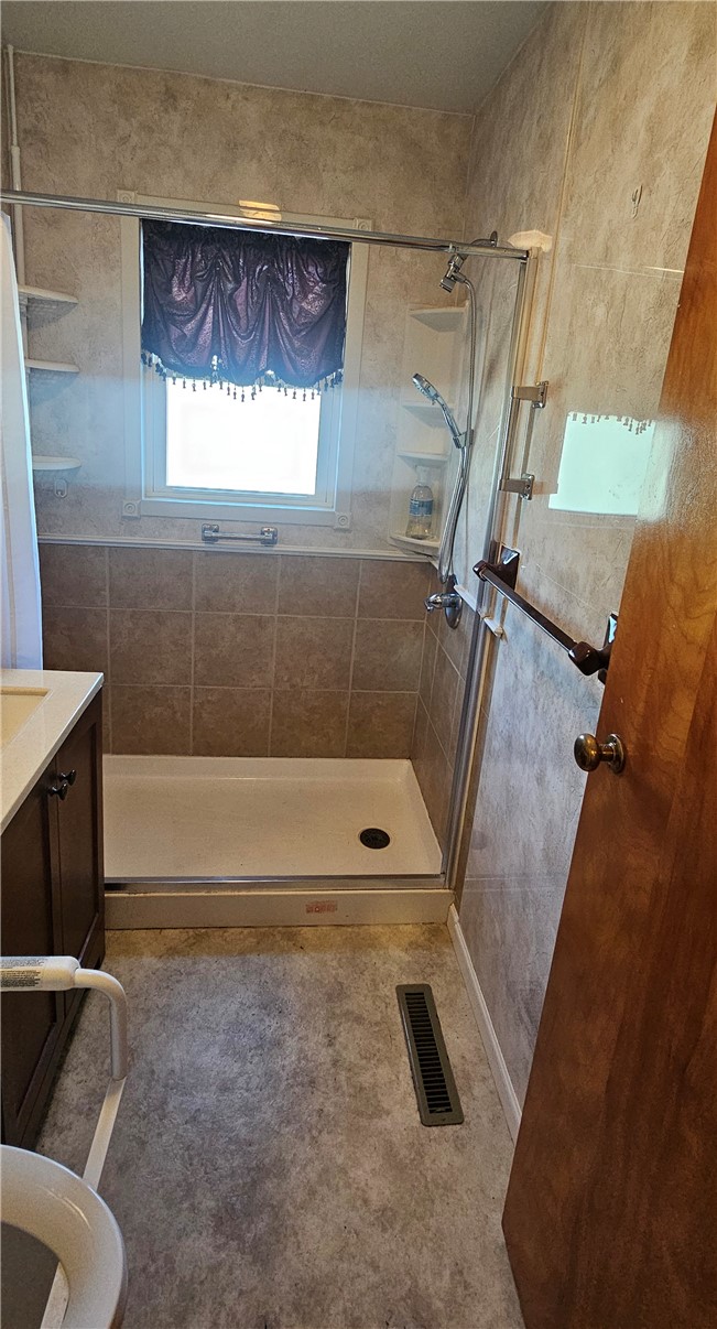 300 S Columbia Street Property Photo 18