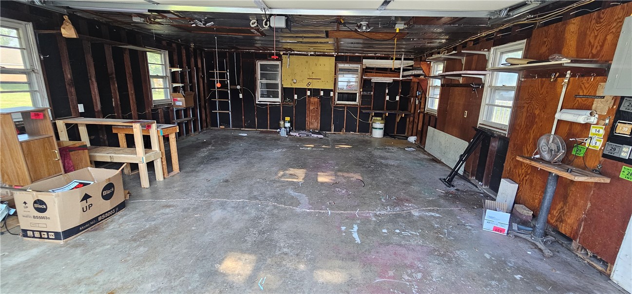 300 S Columbia Street Property Photo 32