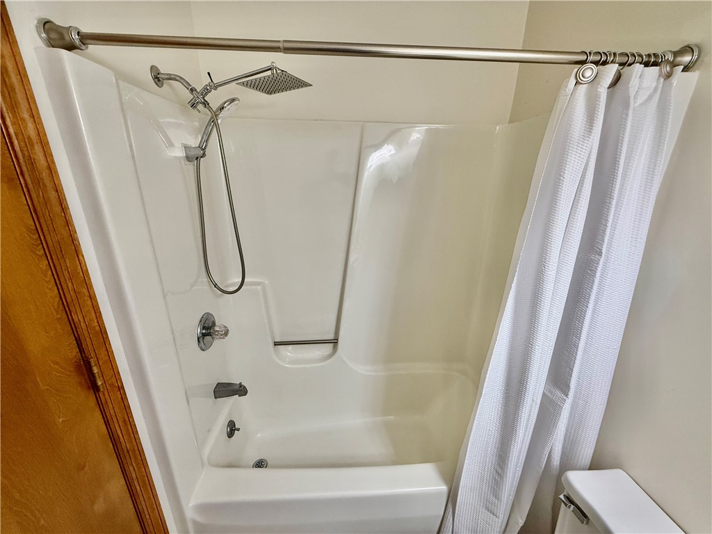 1520 Highland Place Property Photo 17