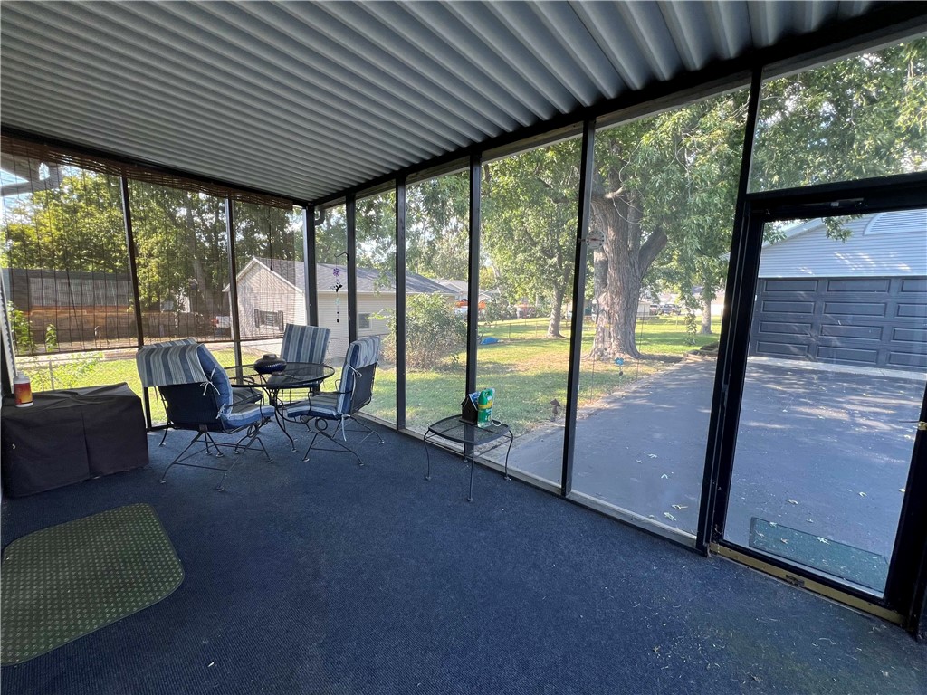 3370 W Main Street Property Photo 16