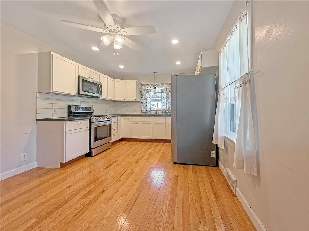 2101 E Washington Road Property Photo 6