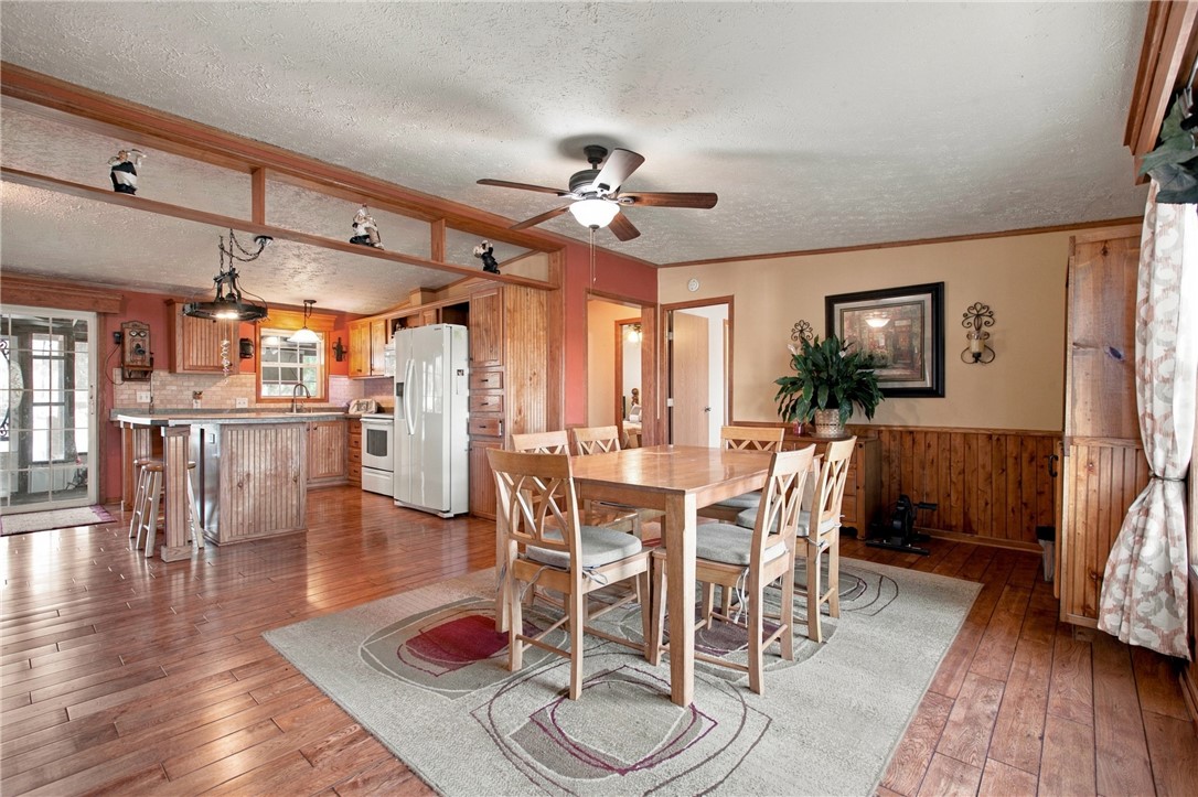 180 Clear Creek Drive Property Photo 27