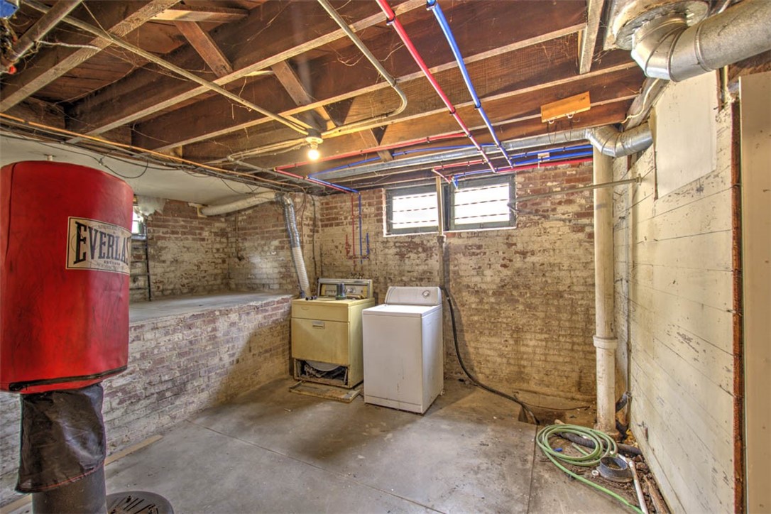 471 S Seigel Street Property Photo 21