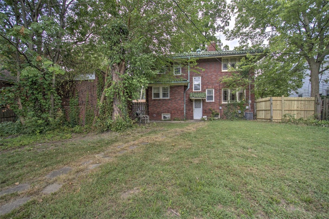 471 S Seigel Street Property Photo 22