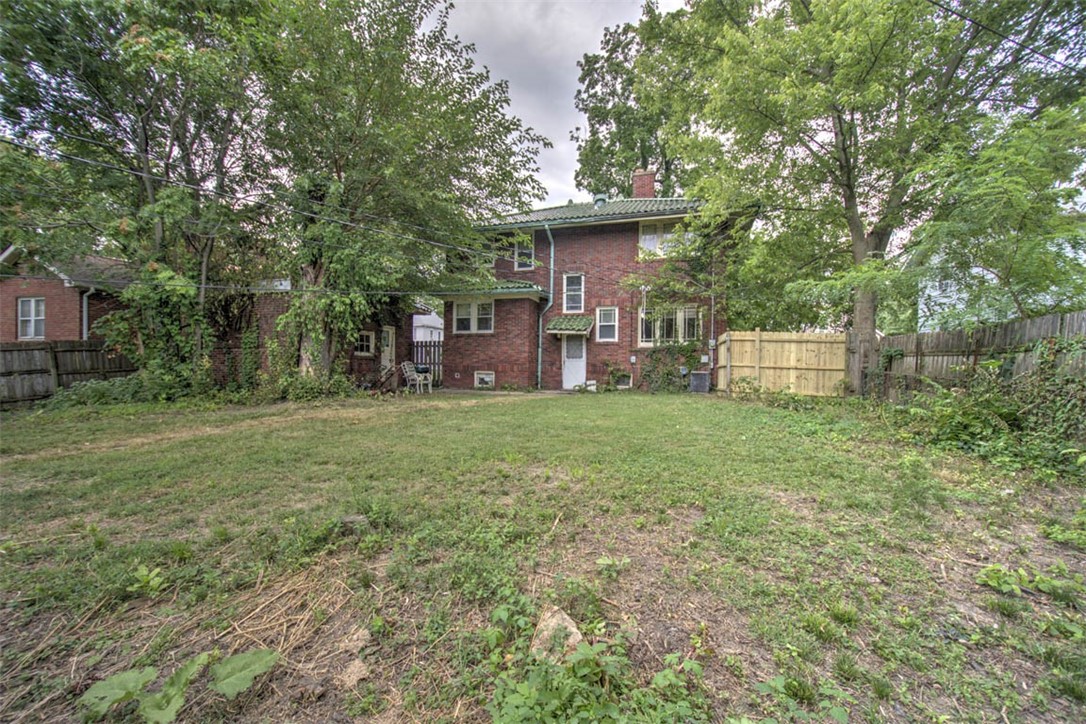 471 S Seigel Street Property Photo 23