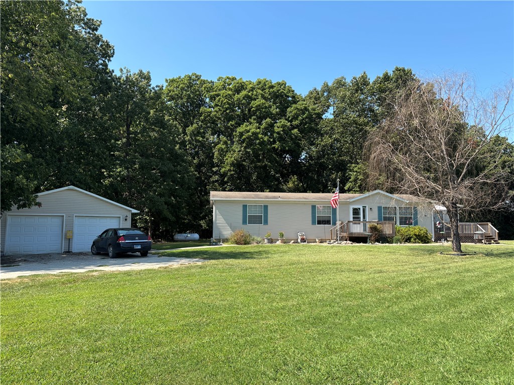 2121 E 1500 North Road Property Photo 2