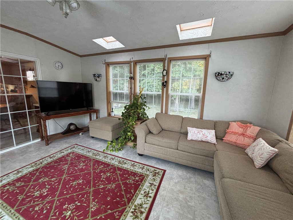 2121 E 1500 North Road Property Photo 13