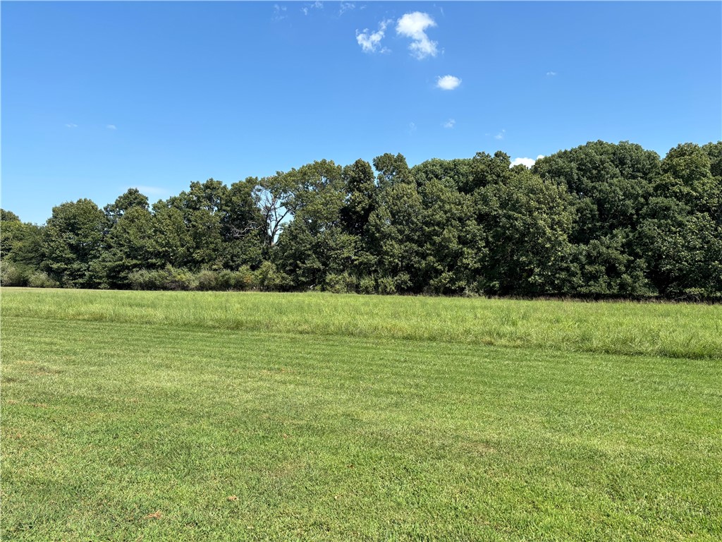 2121 E 1500 North Road Property Photo 26