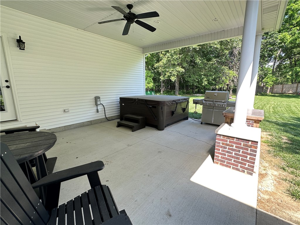 36 Queens Point Property Photo 23