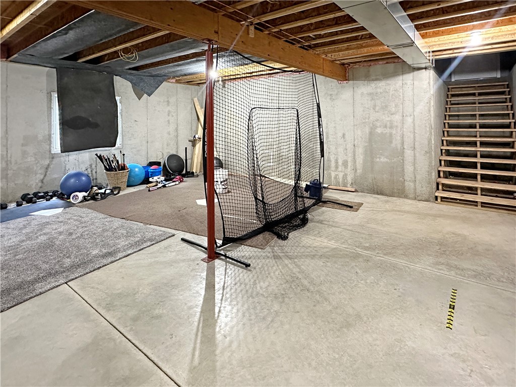 36 Queens Point Property Photo 26
