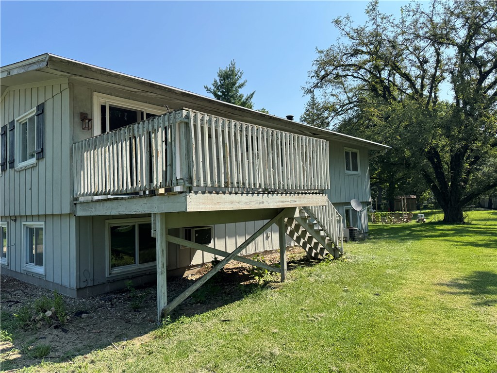 3552 N Water Street Property Photo 15