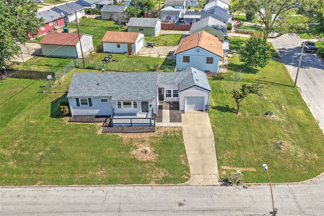 12 Crestview Drive Property Photo 2