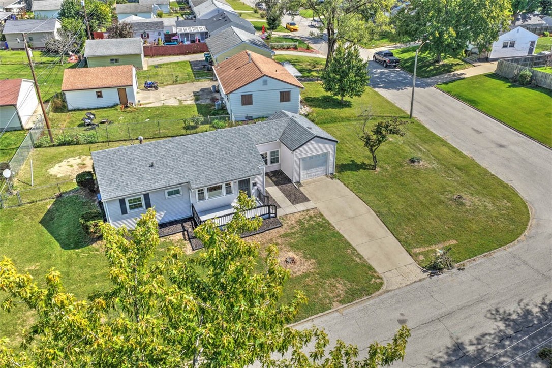 12 Crestview Drive Property Photo 3
