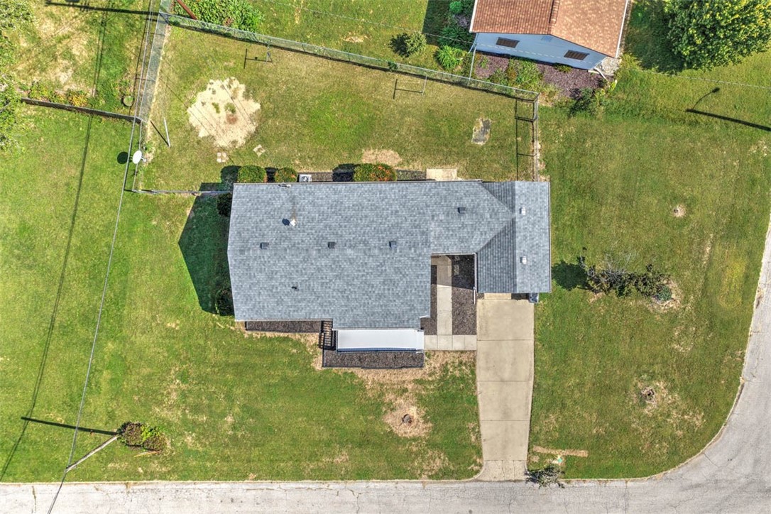 12 Crestview Drive Property Photo 5