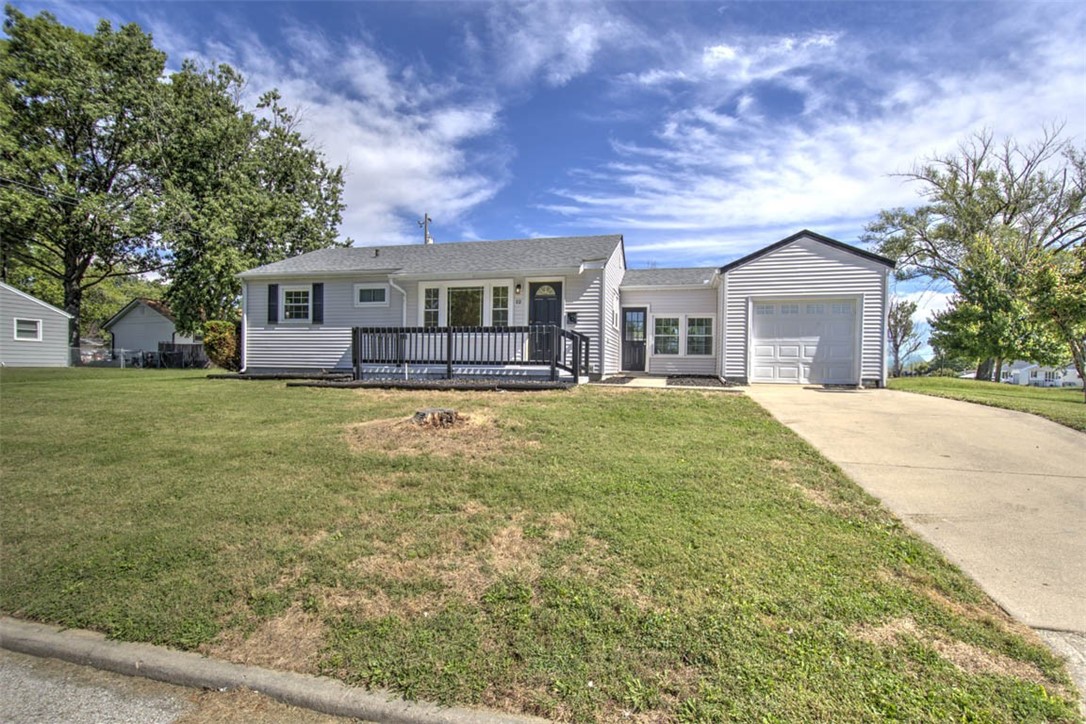 12 Crestview Drive Property Photo 6