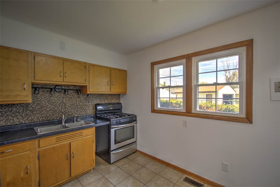 12 Crestview Drive Property Photo 14