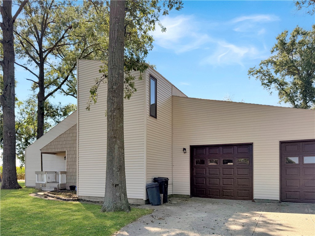 1209 Hickory Drive Property Photo 18
