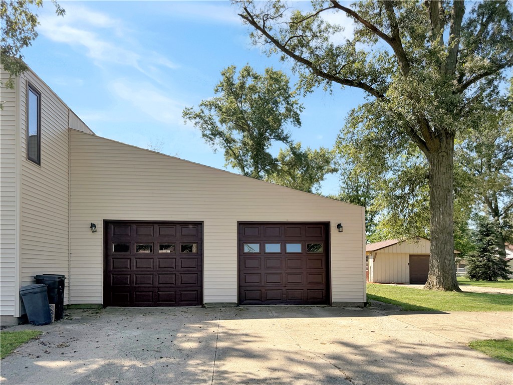 1209 Hickory Drive Property Photo 19