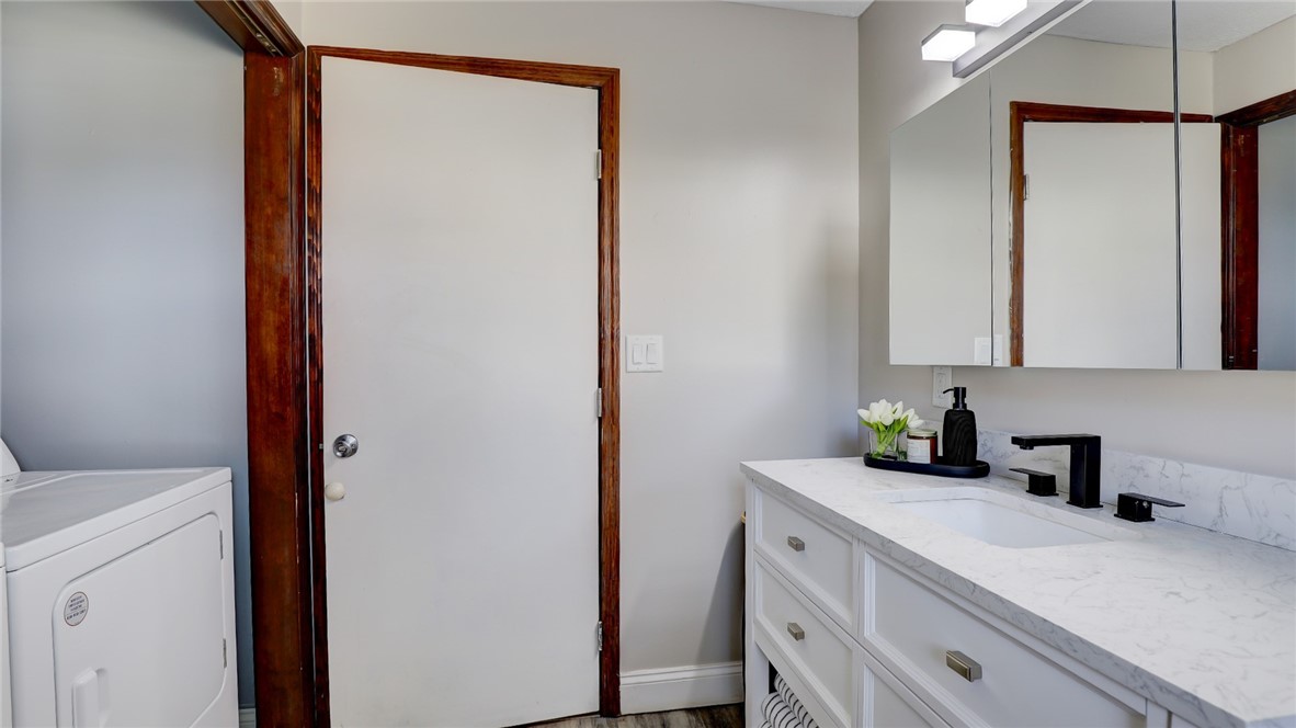 2220 N Longwood Drive Property Photo 47