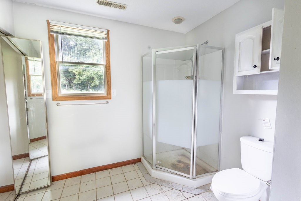 3115 E Voorhees Street Property Photo 9
