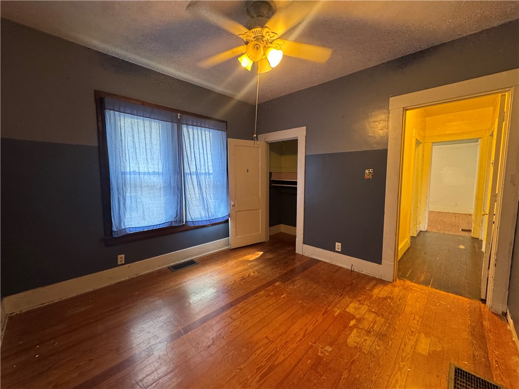 612 Marion Avenue Property Photo 5