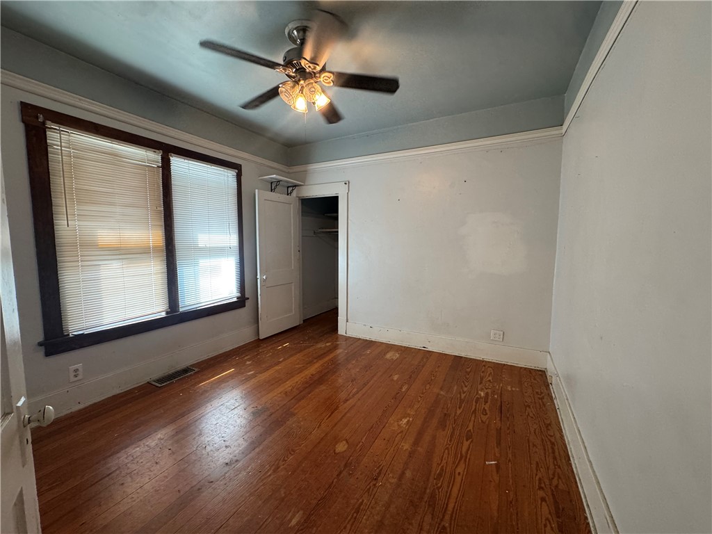 612 Marion Avenue Property Photo 6
