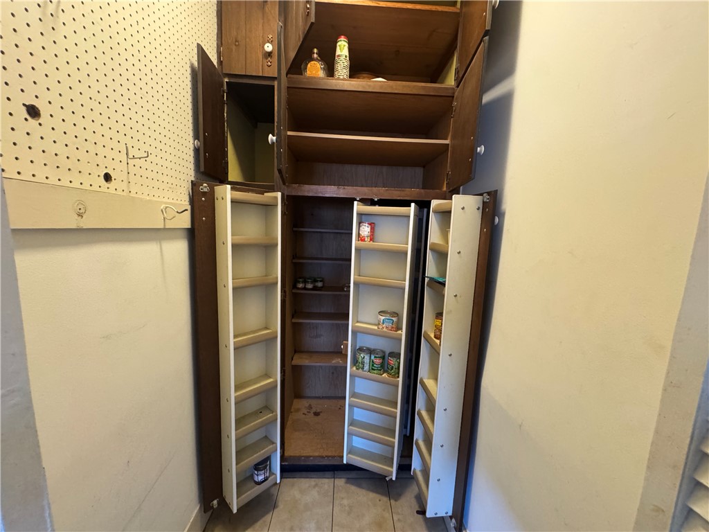 612 Marion Avenue Property Photo 11