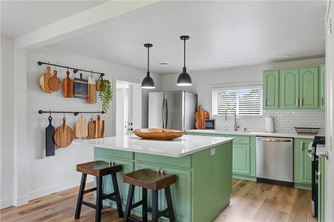 16135 Potters Woods Road Property Photo 14