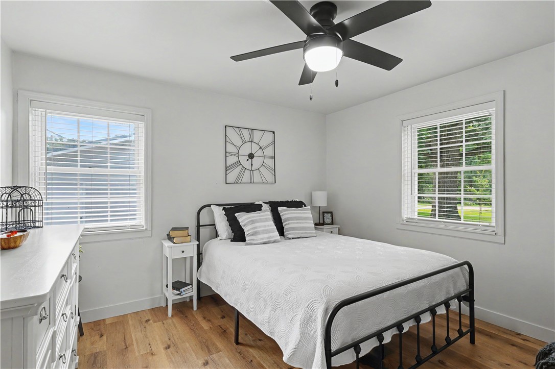 16135 Potters Woods Road Property Photo 32