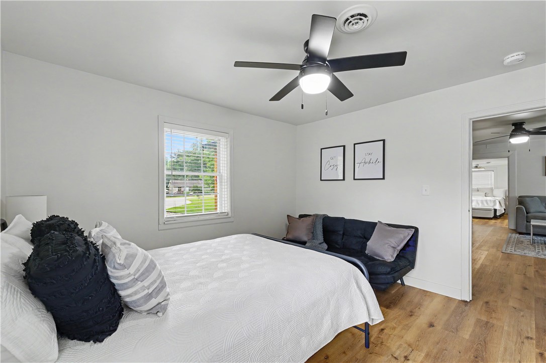 16135 Potters Woods Road Property Photo 33