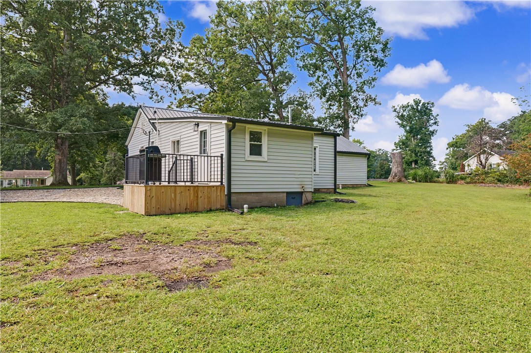 16135 Potters Woods Road Property Photo 41