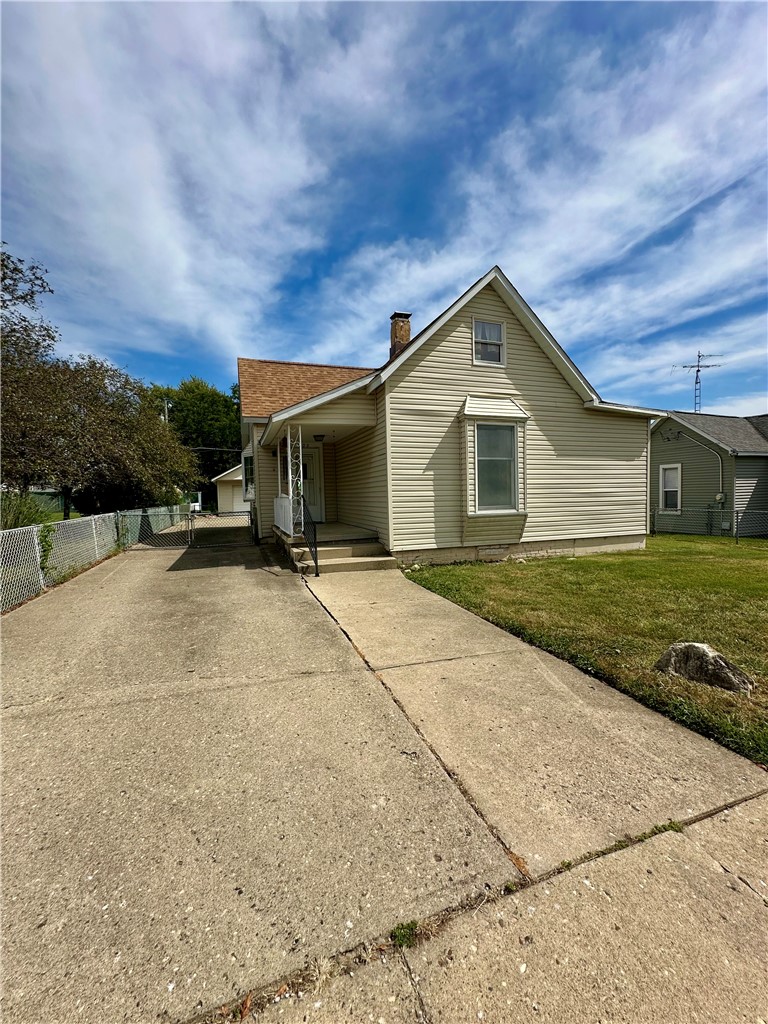 123 Adams Street Property Photo 1