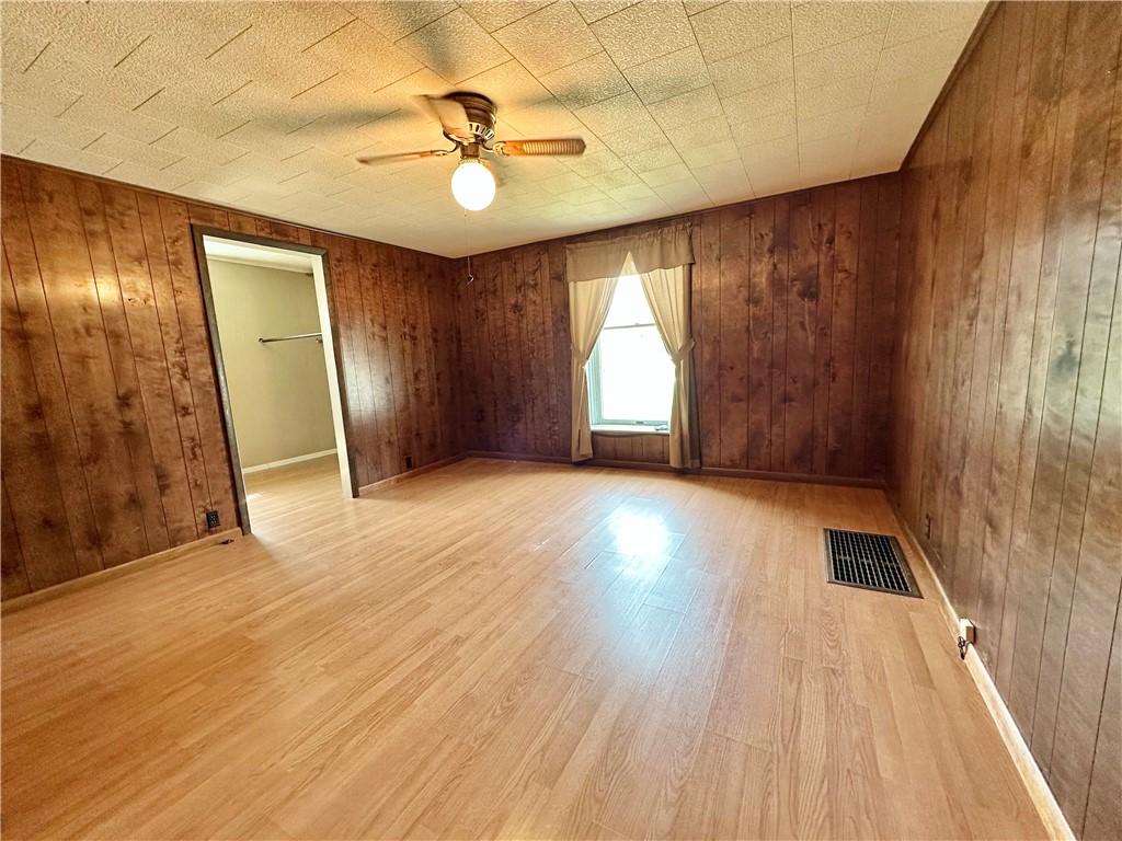 123 Adams Street Property Photo 10