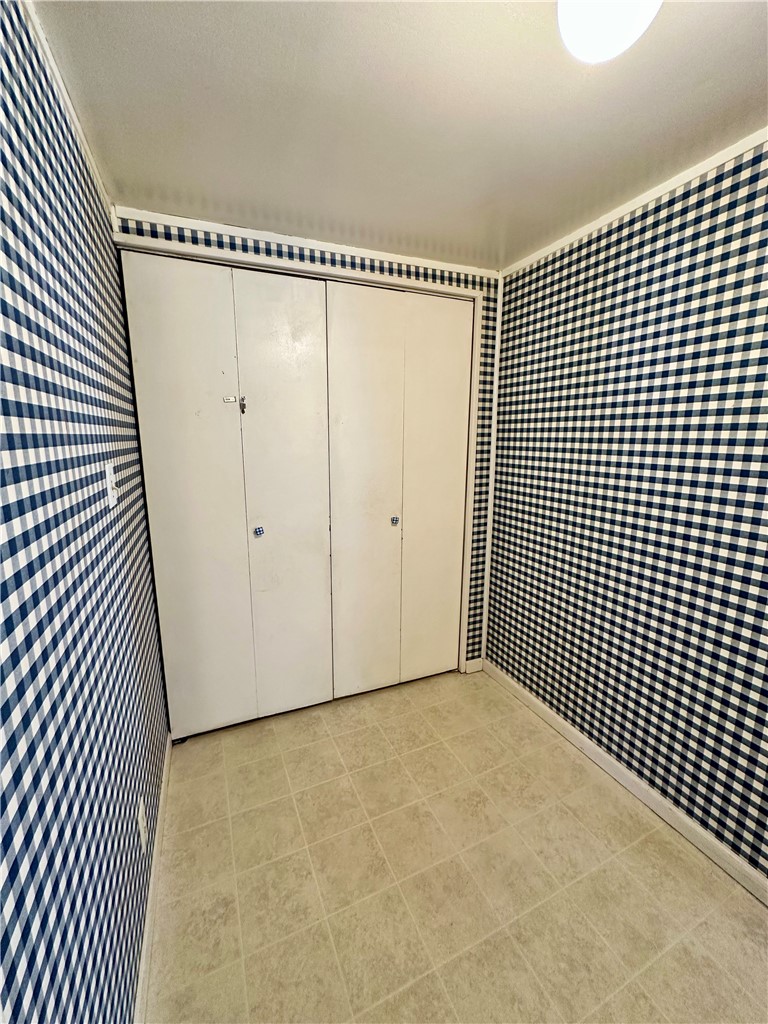 123 Adams Street Property Photo 15